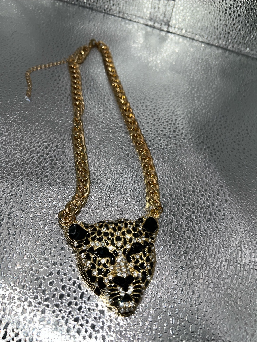 Gold Leopard Statement Pendant Necklace - 9 inche chain with 6 inch extension - Picture 8 of 9